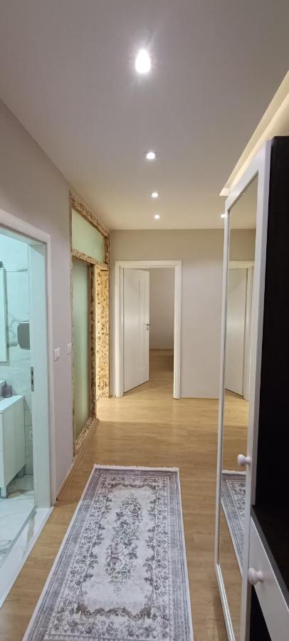 Luxury Blloku Tirana Apartment Εξωτερικό φωτογραφία