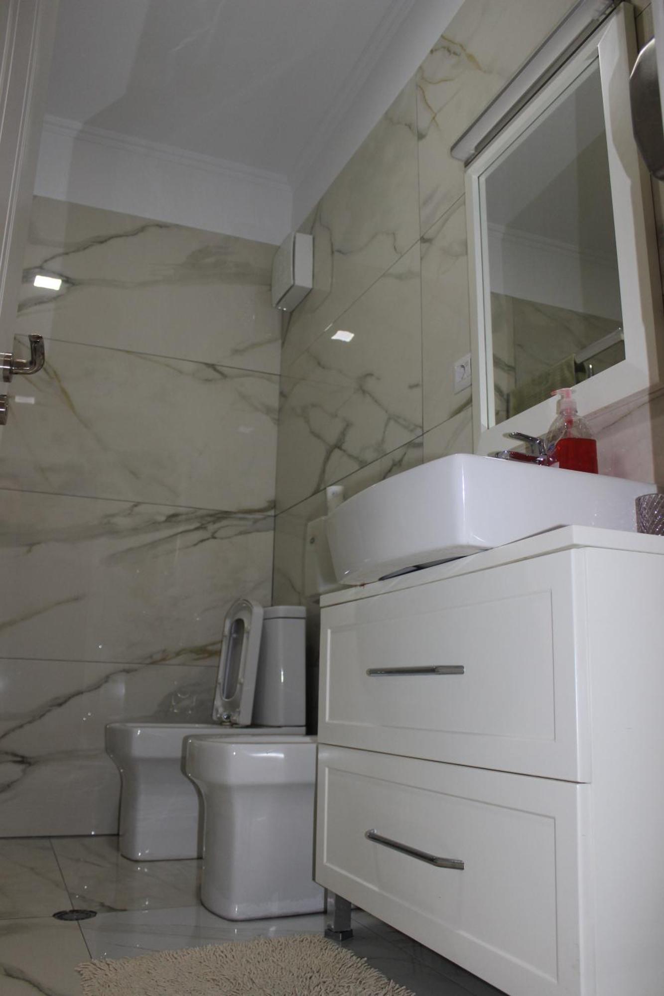 Luxury Blloku Tirana Apartment Εξωτερικό φωτογραφία
